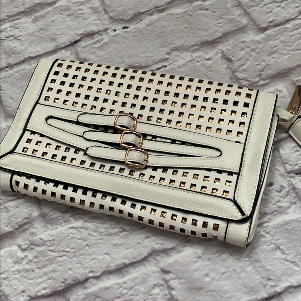 White and gold clutch buckle  hand bag